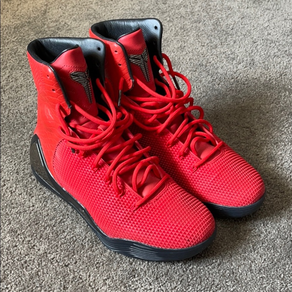 Kobe 9 High KRM EXT “Red Mamba”